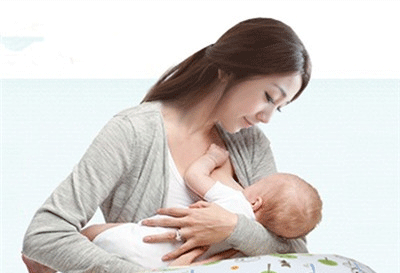 哺乳期烫头发的危害