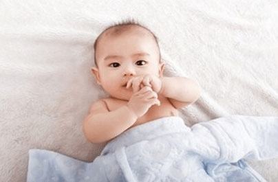 幼儿头发稀少吃什么好