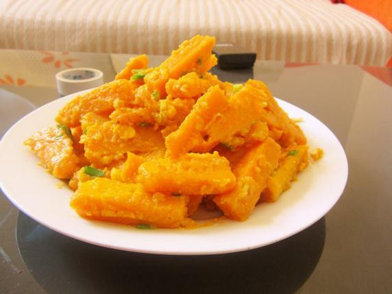 让宝宝爱上吃饭