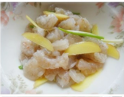 8个月宝宝辅食推荐：虾蓉小馄饨