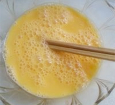 8个月宝宝辅食食谱推荐：番茄鸡蛋什锦面