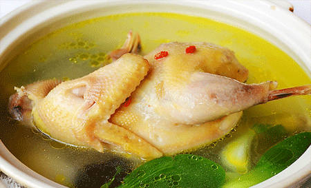 凤菇清炖鸡汤