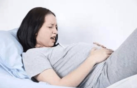 怀孕四个月肚子痛怎么回事