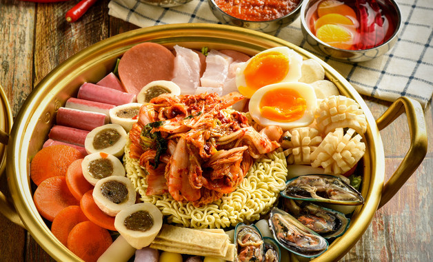 在家吃羊肉火锅用什么底料和蘸酱