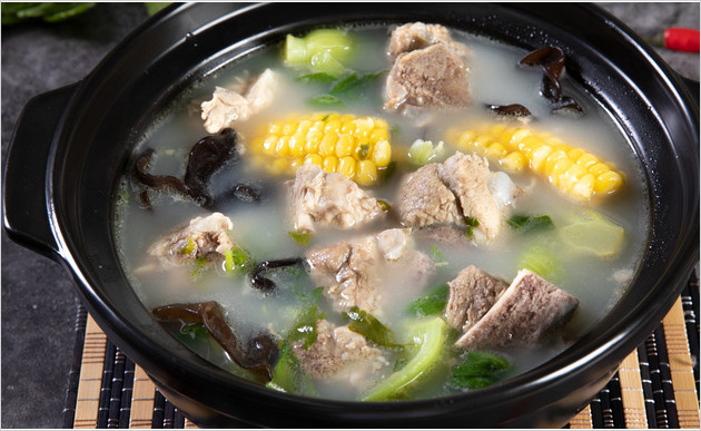 绿豆粥用砂锅煮出来是红的能喝吗