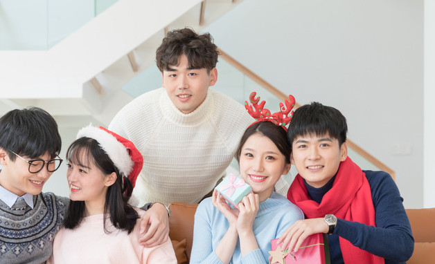 qq网名情侣