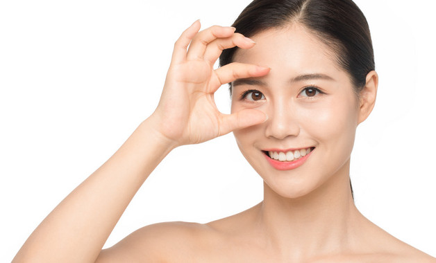 眼部化妆步骤